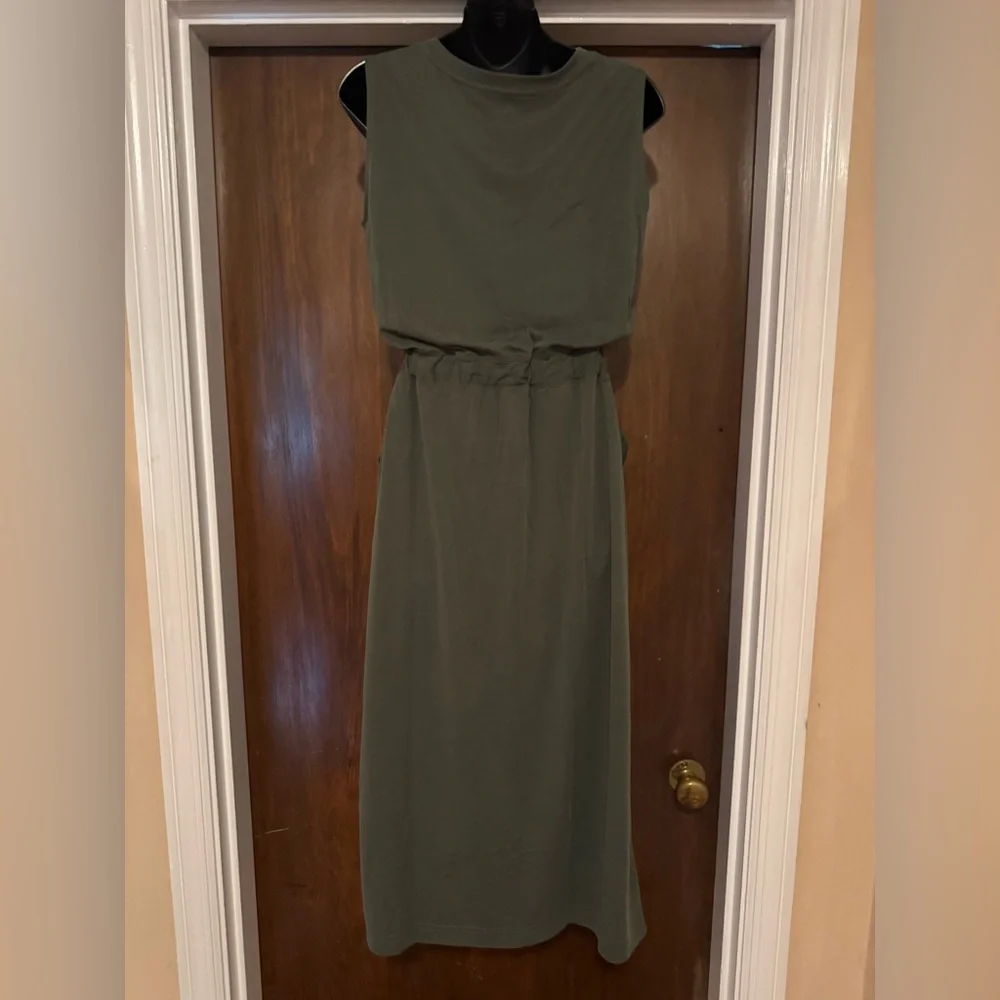 Lou & Grey Olive Green Dress - Size XS - 50” in L - NWT - Picture 2 of 4